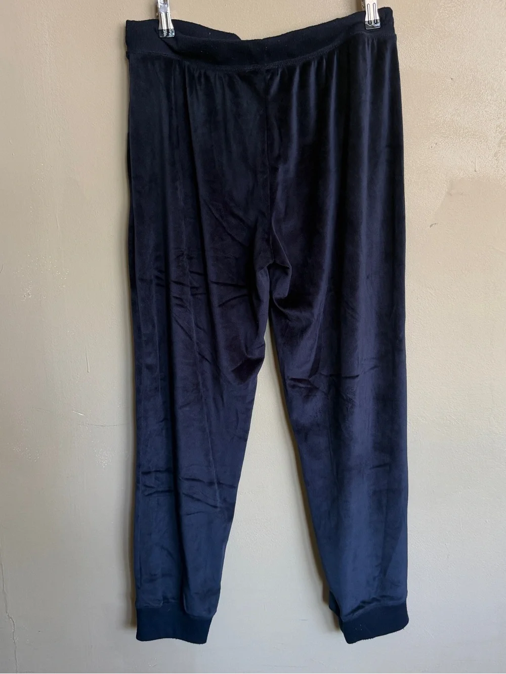 Honeydew Velour Lounge Set Medium – Matching Sweatshirt & Joggers